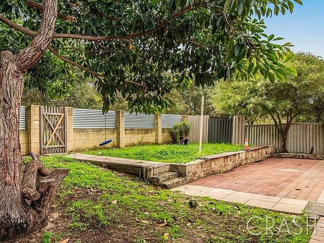 5 Coniston Way, WA 6061