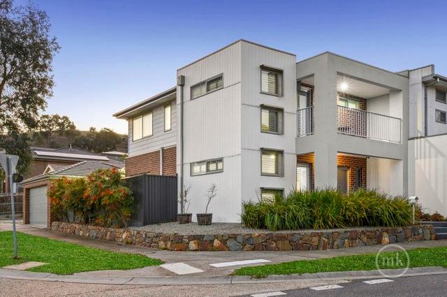 34 Palisades Boulevard, VIC 3752