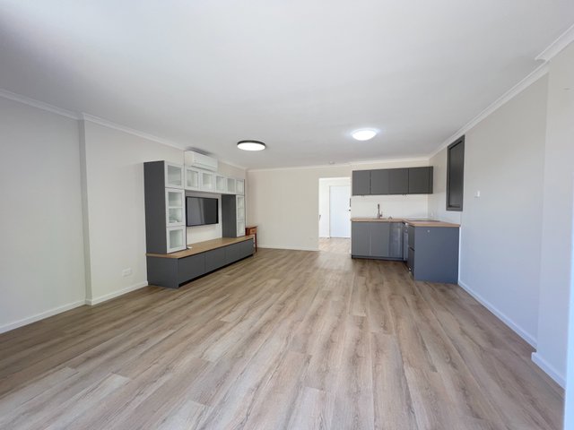 2/10 Hagelthorn Street, ACT 2607