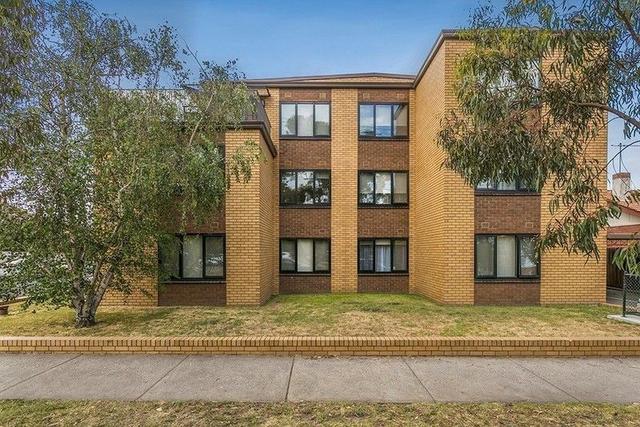 8/106 Glass Street, VIC 3040