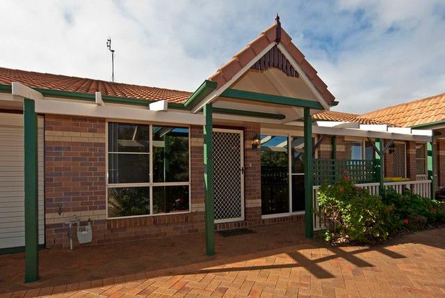Unit 2/2 Brunckhorst Drive, QLD 4350