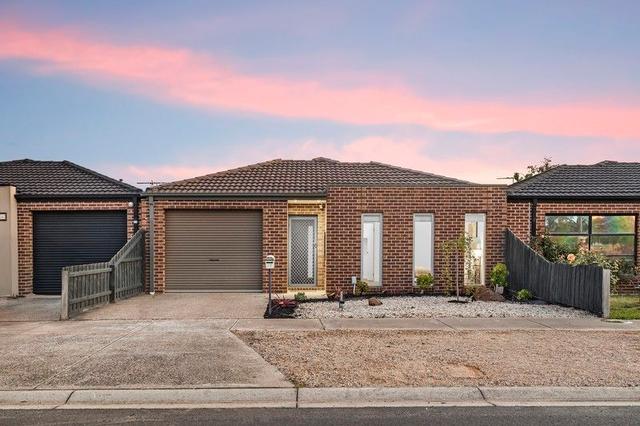 32 Kingston Drive, VIC 3037