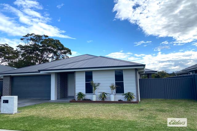 18 Little Tern Street, NSW 2430