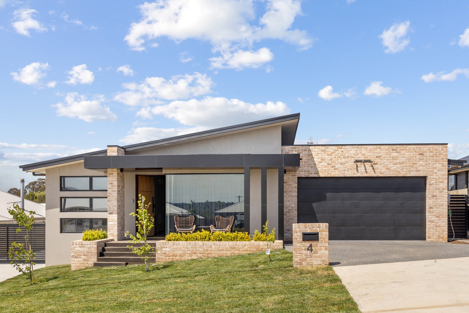 4 McClung Drive, Murrumbateman NSW 2582 Allhomes