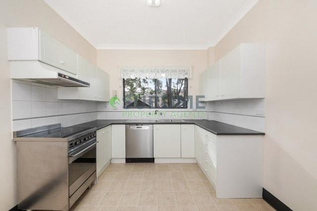 8/40-42 Hampton Court Road, NSW 2218