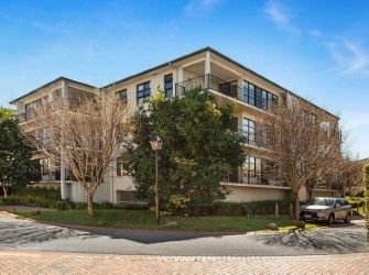 10/1 Conservatory Drive, VIC 3125