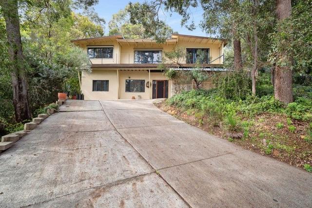 16 Lascelles Parade, WA 6076