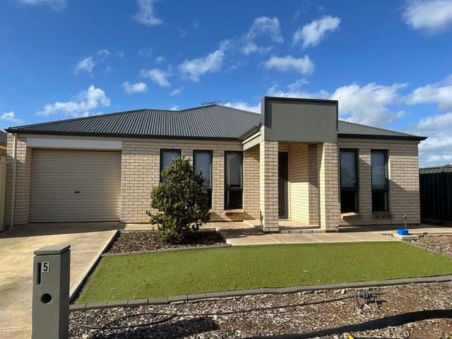5 Isla Court, SA 5115