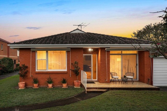 1/10 Walter Street, NSW 2219