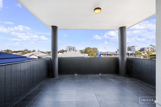 301/133 Clarence Road, QLD 4068