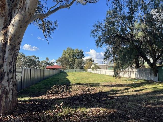 9 Lyon Street, WA 6401