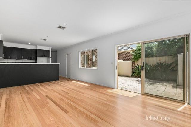 3/180 Woods Street, VIC 3015