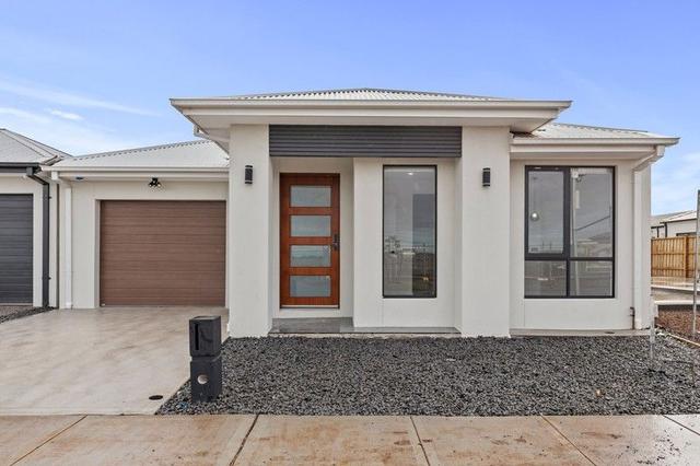 32 Acanea Street, VIC 3338