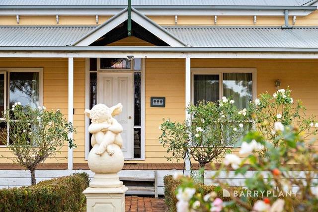4 Coach House Lane, VIC 3807