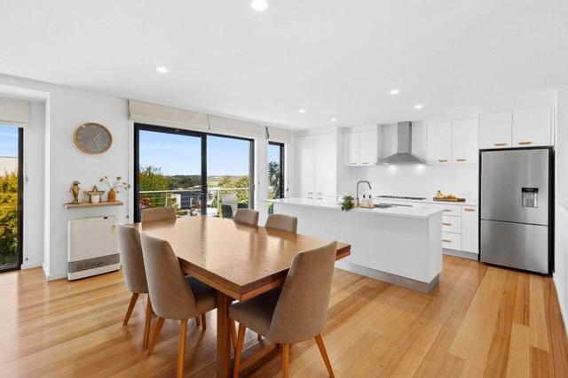 2/9-11 The Parade, VIC 3226