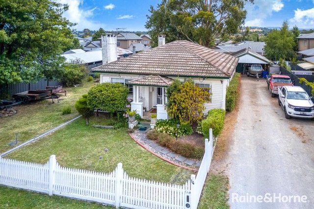 14 Howey Street, VIC 3437