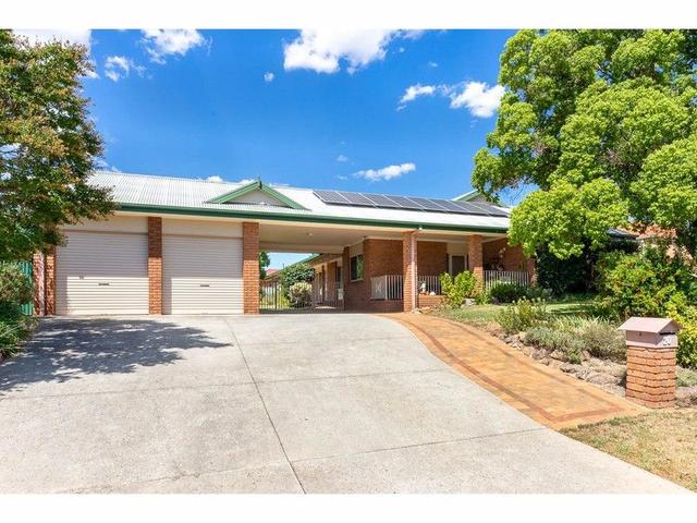 20 Keatinge Court, NSW 2641