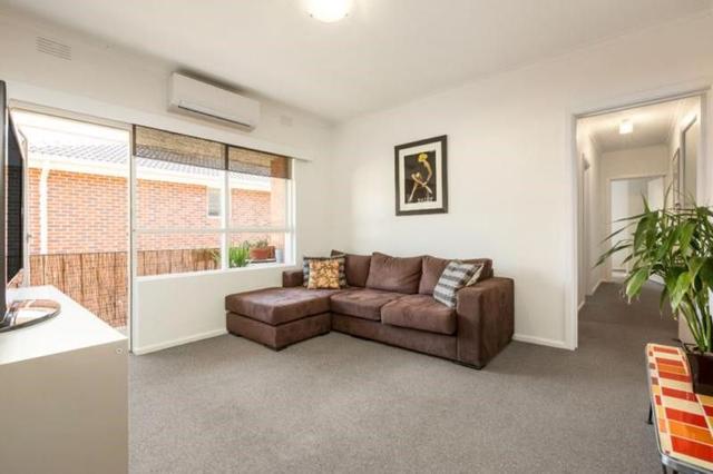 5/16 Truganini Road, VIC 3163