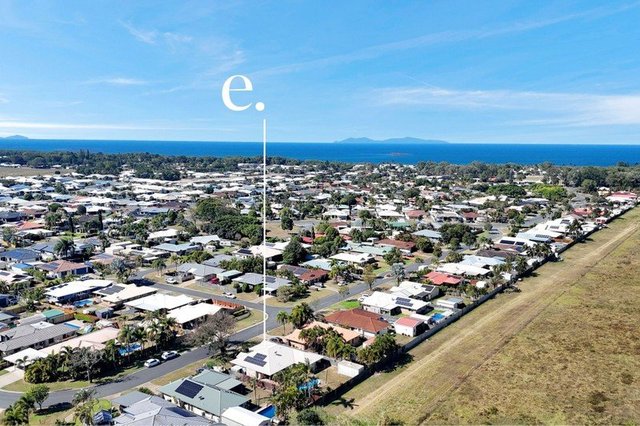 27 Marine Parade, QLD 4750