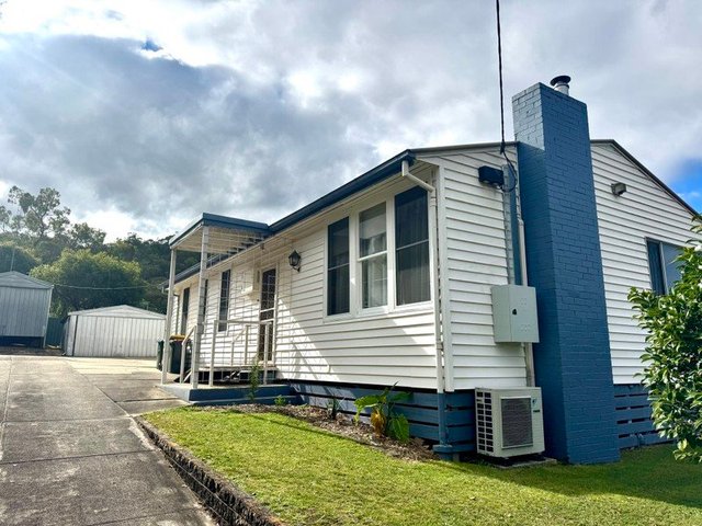 8 East Crescent, VIC 3713