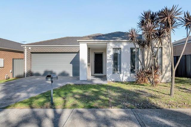 16 Viewside Crescent, VIC 3064