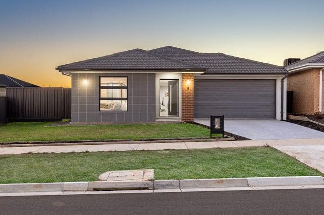 8 Hubbard Street, VIC 3350