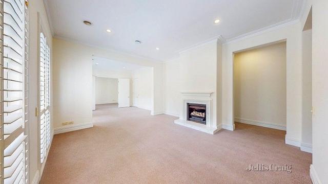 14B Devorgilla Avenue, VIC 3142