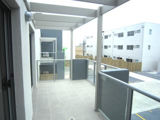Balcony (2012-06-16)