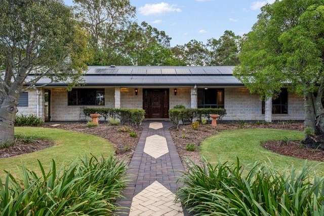 10-12 Huntingdon Street, QLD 4118