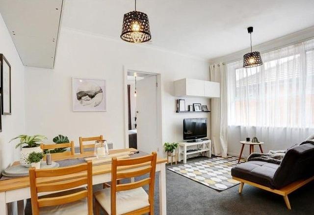 11/12 Walsh Street, VIC 3141