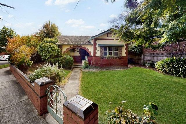 2 Narrawong Crescent, VIC 3162