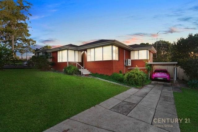 7 Banks Place, NSW 2570