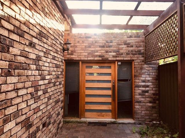 16A Vivienne Avenue, NSW 2195