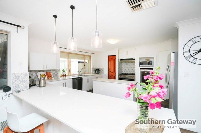 13 Bilya Gardens, WA 6170