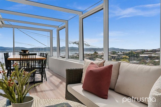 2/1b Buchanan Avenue, TAS 7005