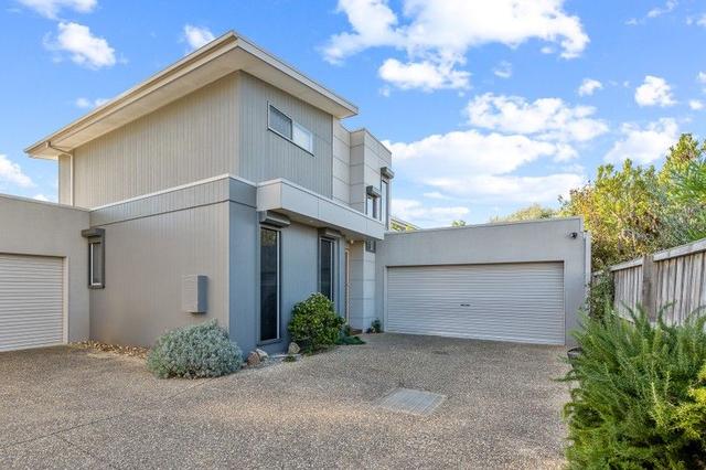 Unit 2/19 Blue Water Circle, VIC 3995