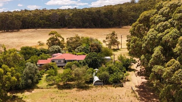 57 Old School Road, WA 6333