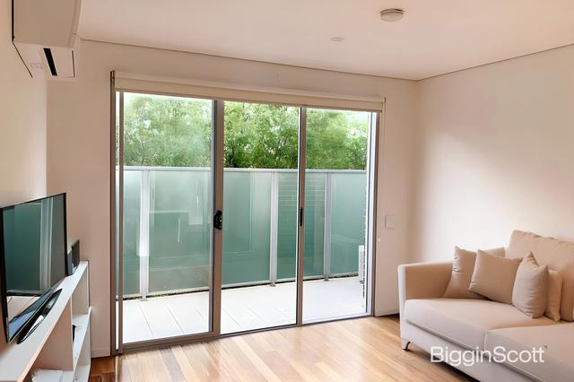 16/210 Normanby Road, VIC 3168
