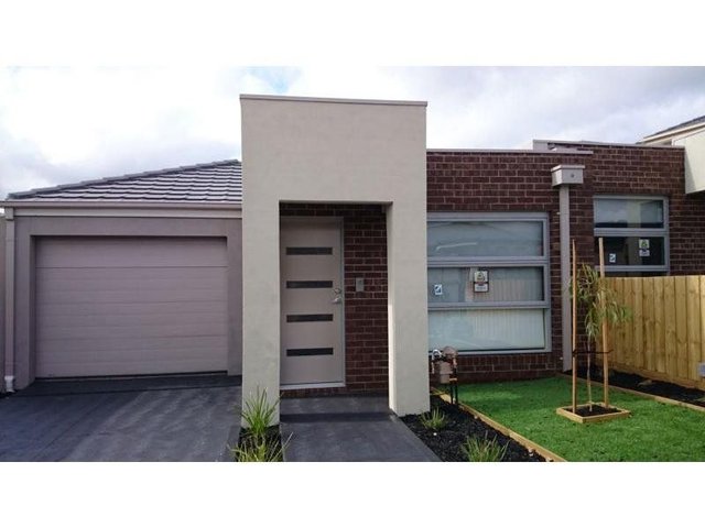 2/21 Leveque Loop, VIC 3064