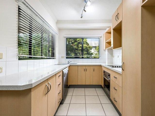 7/19 Upward St, QLD 4870