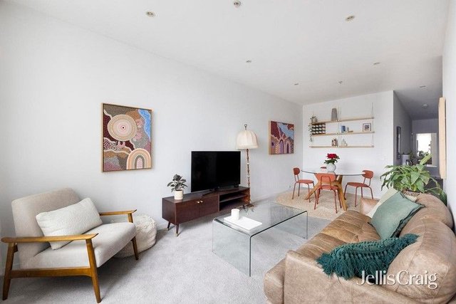 305/166 Wellington Parade, VIC 3002