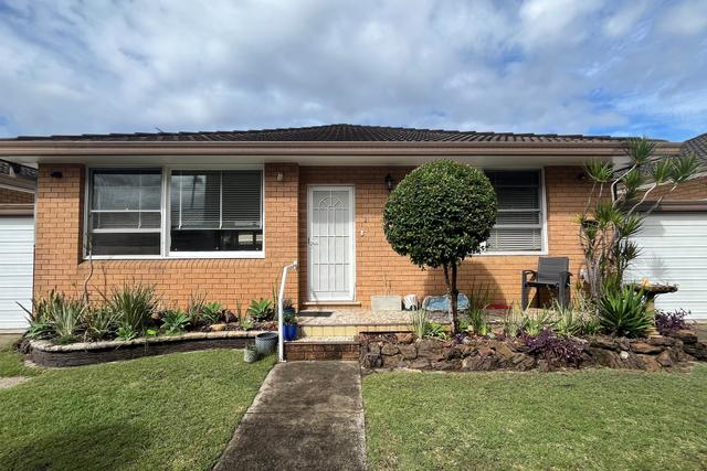 2/82-84 Chuter Avenue, NSW 2217