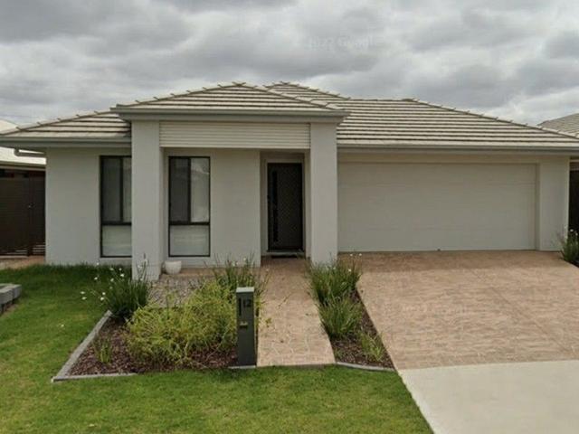 12 Taranga Street, NSW 2557