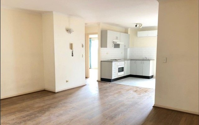 28/25-27 Fourth Avenue, NSW 2148