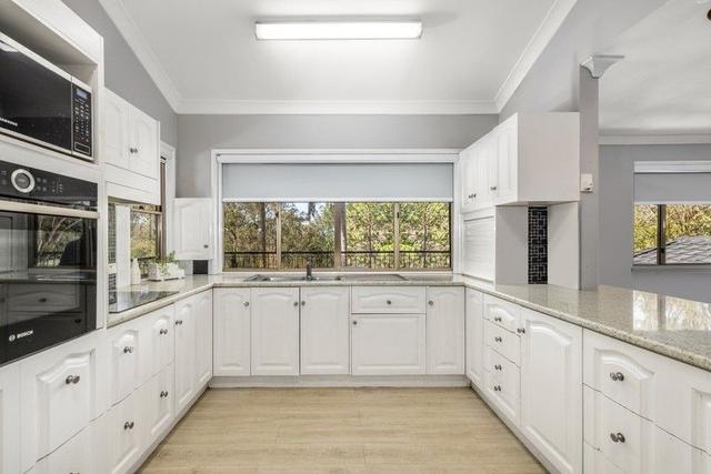 8 Albion Road, QLD 4037