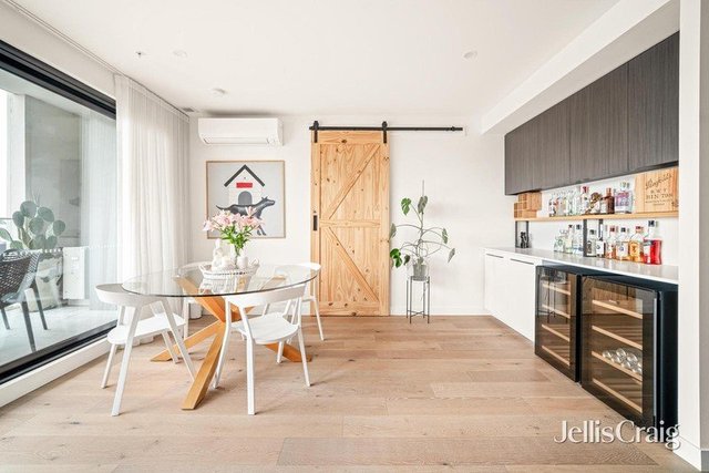 201/4A Horscroft Place, VIC 3189