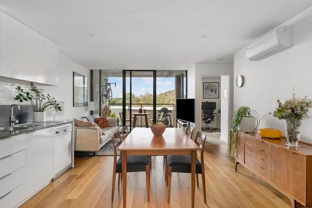 302/12 Trenerry Crescent, VIC 3067