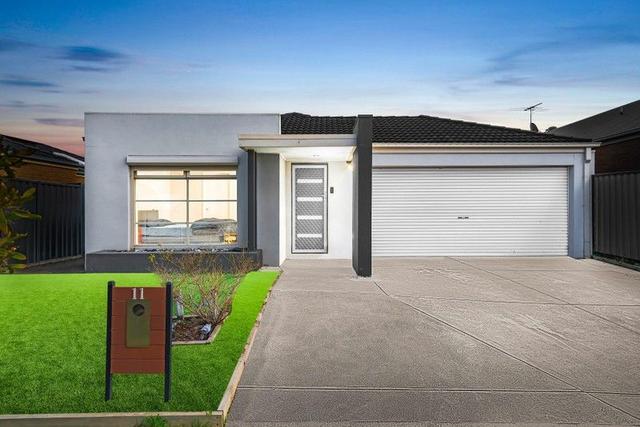 11 Field Street, VIC 3024