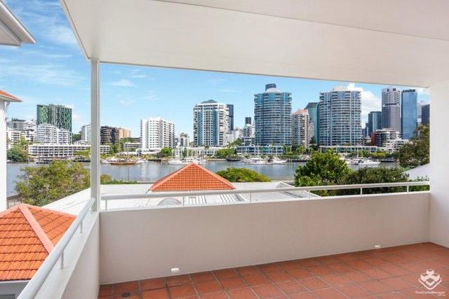 ID:21149021/6 Merthyr Road, QLD 4005