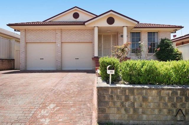 15 Idriess Place, NSW 2170